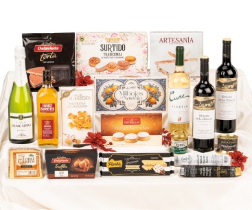 Lote de Navidad con whisky y embutidos 250