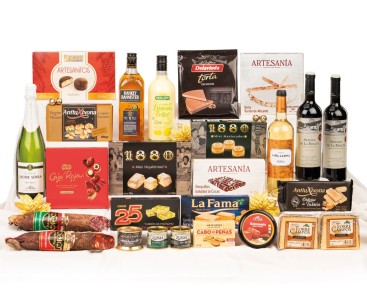 Lote de Navidad con licores y embutido ibérico 370