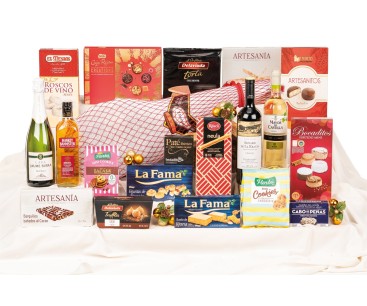 Lote de Navidad con paleta Llorente y whisky Hankey Bannister premiado SFWSC