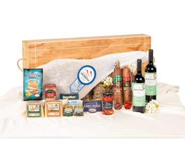 Surtido gourmet con jamón SIERRA MORENA en caja de madera