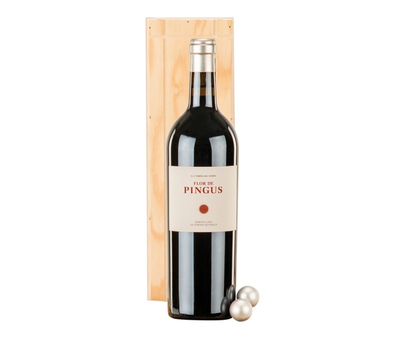 Botella de vino Flor de Pingus Ribera del Duero en caja de madera natural