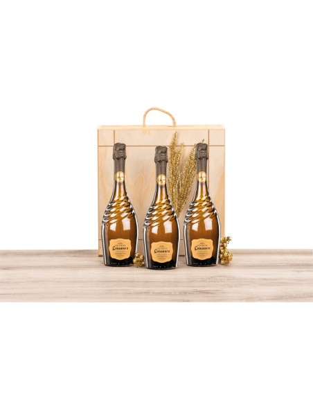 Caja de madera natural con 3 botellas de cava Codorniu Ars Collecta