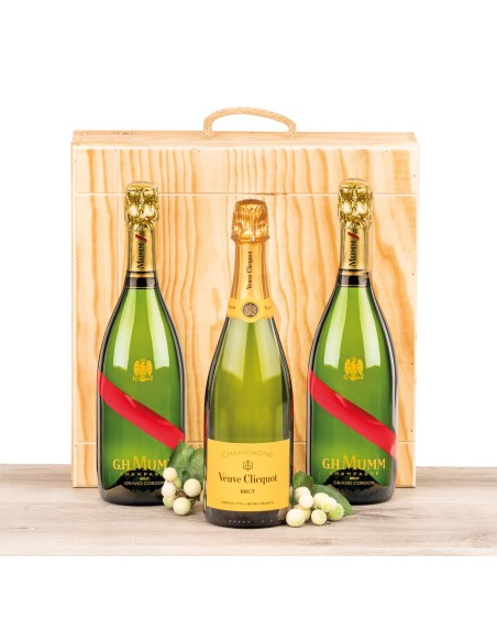Caja de madera natural con selección de champagnes G.H. Mumm y Veuve Clicquot