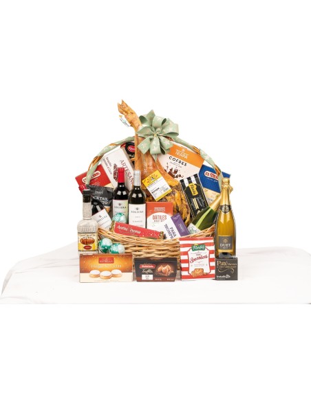 Cesta arco alto HORECA con paleta serrana Atienza, crema de orujo Panizo y dulces navideños