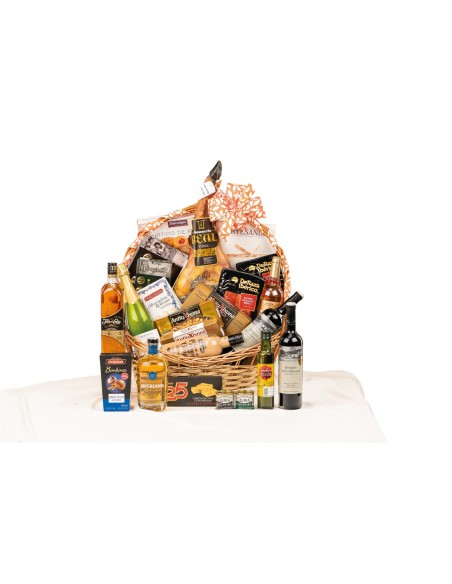 Cesta arco alto especial con paleta Jamonería Real, ron Flor de Caña y Rioja Reserva