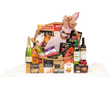 Cesta arco alto HORECA con paleta Llorente Gran Reserva y whisky Hankey Bannister premiado SFWSC